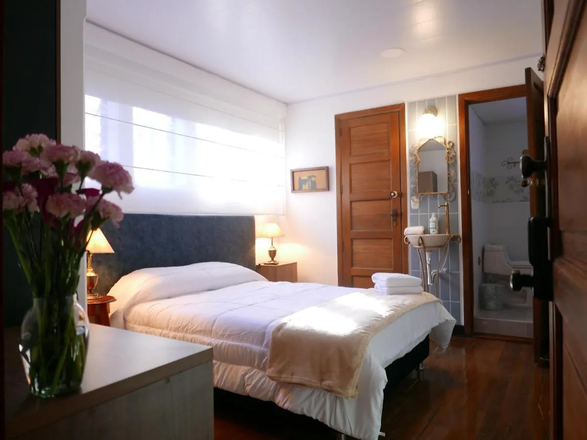 Alojamento de Acomodação e Pequeno-almoço Floralia Casa Boutique Acomodação com café da manhã Bogotá Colômbia